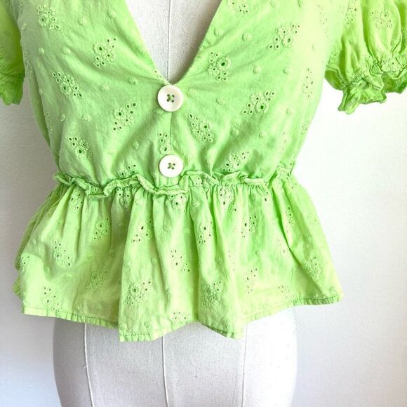 LINE & DOT Willow V-Neck Top Neon Green Size Small RTW - Picture 6 of 11